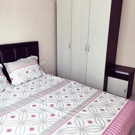 Anna In Apartcomplex Harmony-suite